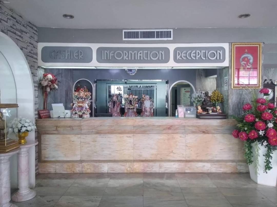 Indra Hotel Hatyai Hat Yai Exterior foto